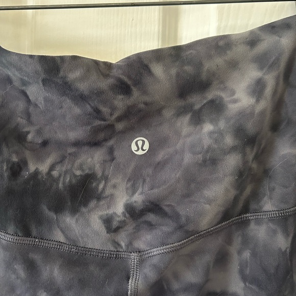 Lululemon Athletica Black Tie Dye Leggings - Picture 5 of 5